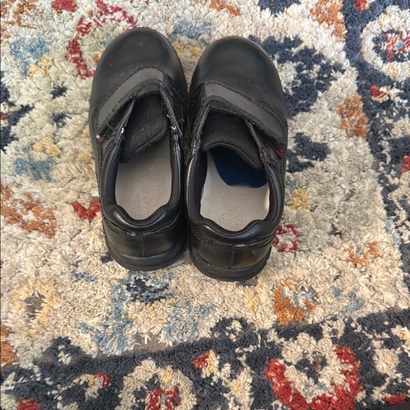 Smart Fit Black Dress Shoes with Velcro Strap - Picture 3 of 3